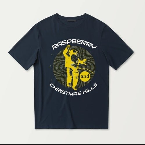 Image-2025-08-12-at-15.58.49_d8c9091b.jpg Raspberry Worldwide Hills T Shirt Black - Image 1